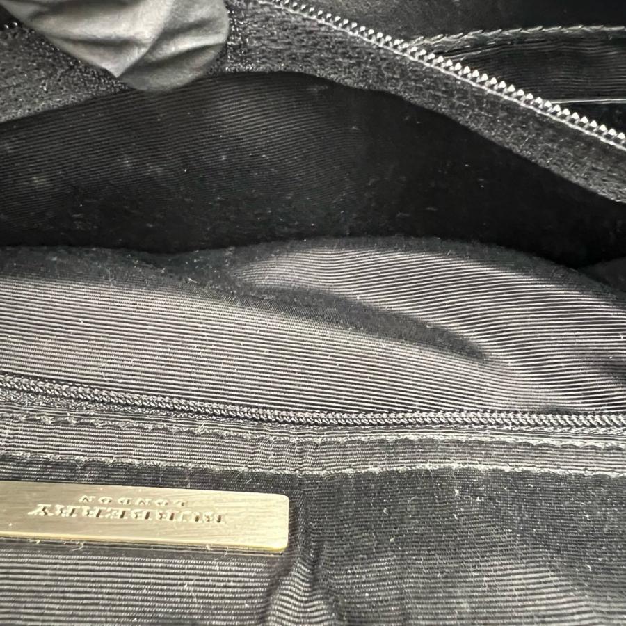 BURBERRY（バーバリー） 極 美品 ロゴ ノバチェック 柄 レザー 本革