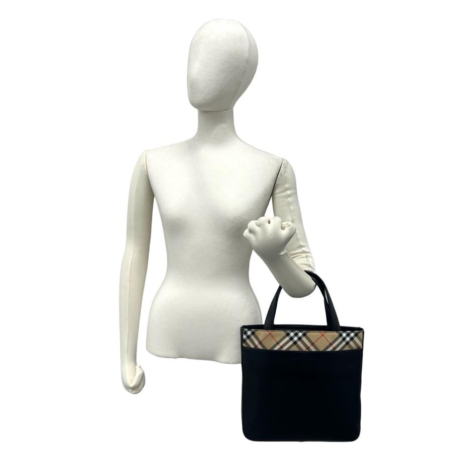 BURBERRY（バーバリー） 極 美品 ロゴ ノバチェック 柄 レザー 本革
