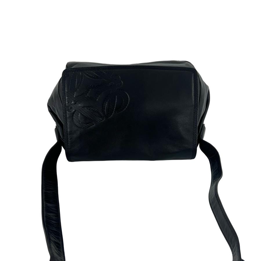 LOEWE（ロエベ） 極 美品 アナグラム ロゴ レザー 本革 巾着