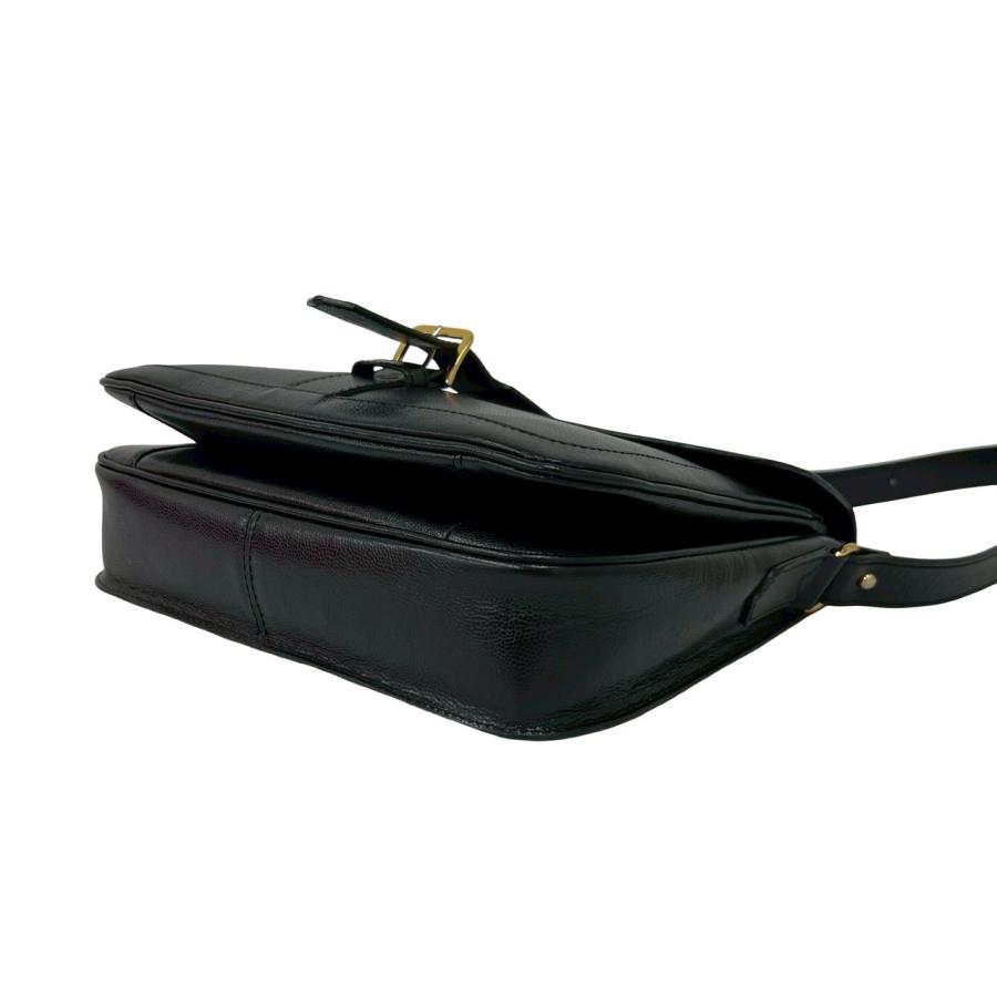 Yves Saint Laurent（イヴ・サンローラン） ほぼ未使用 箱 袋付き