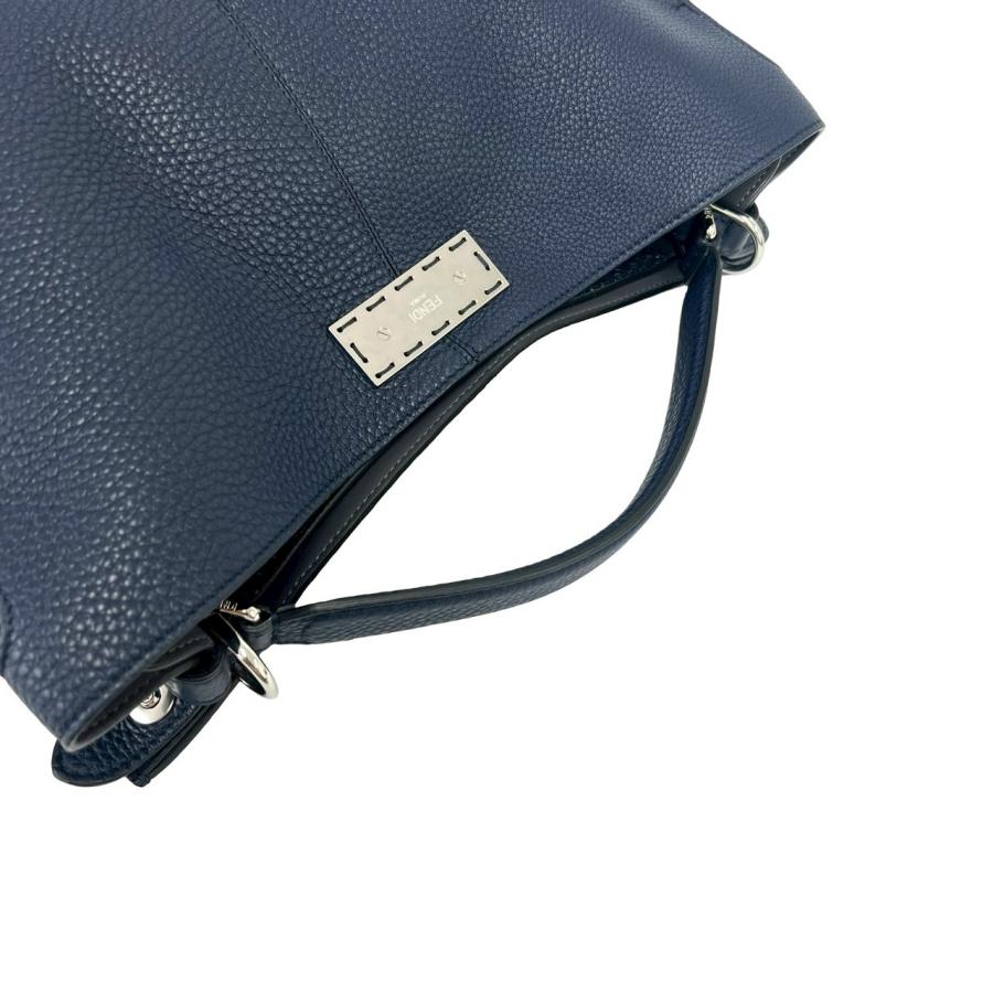 FENDI（フェンディ） ほぼ未使用 ピーカブー エックスライト フィット