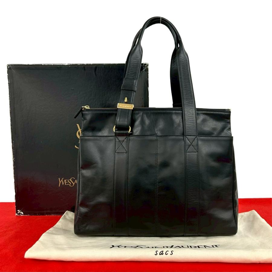 Yves Saint Laurent（イヴ・サンローラン） 極 美品 箱 袋付 ロゴ 刻印