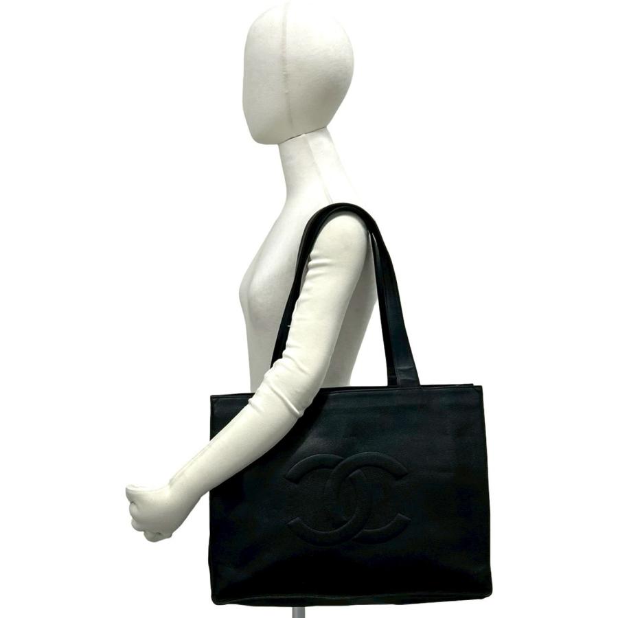 CHANEL（シャネル） 極 美品 カード シール有 4番台 デカココ キャビア