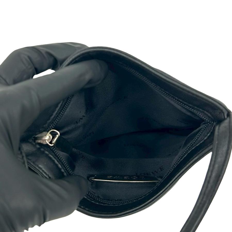 【美品】loewe ショルダーバック LOEWE（ロエベ） 極 美品 ヴィンテージ アナグラム ロゴ ナッパ レザー