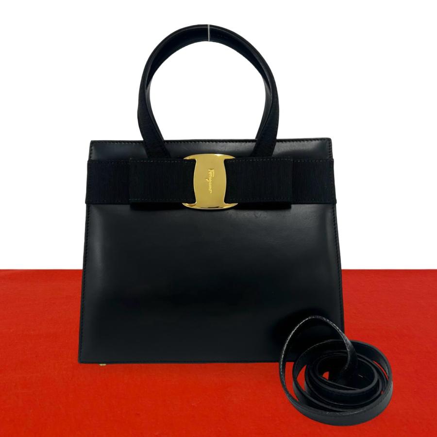 極 美品 Salvatore Ferragamo サルヴァトーレフェラガモ ヴァラリボン