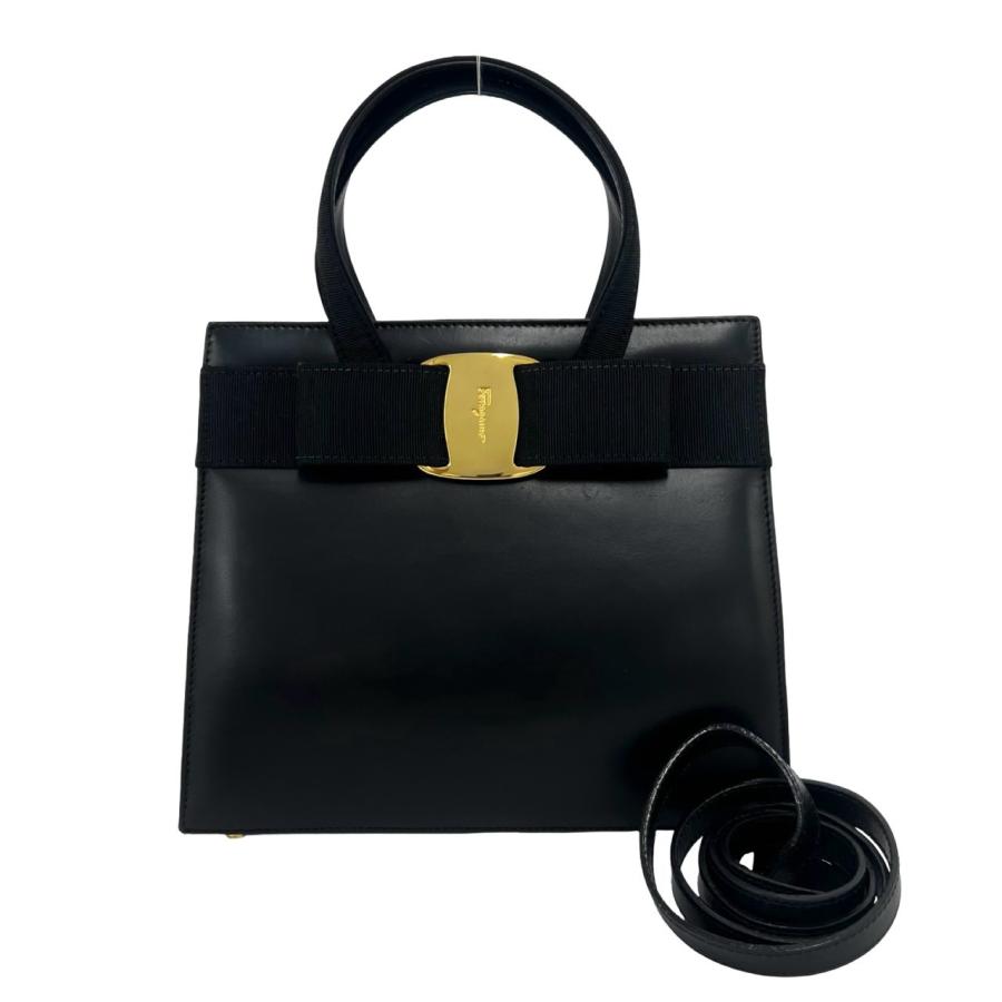 極 美品 Salvatore Ferragamo サルヴァトーレフェラガモ ヴァラリボン