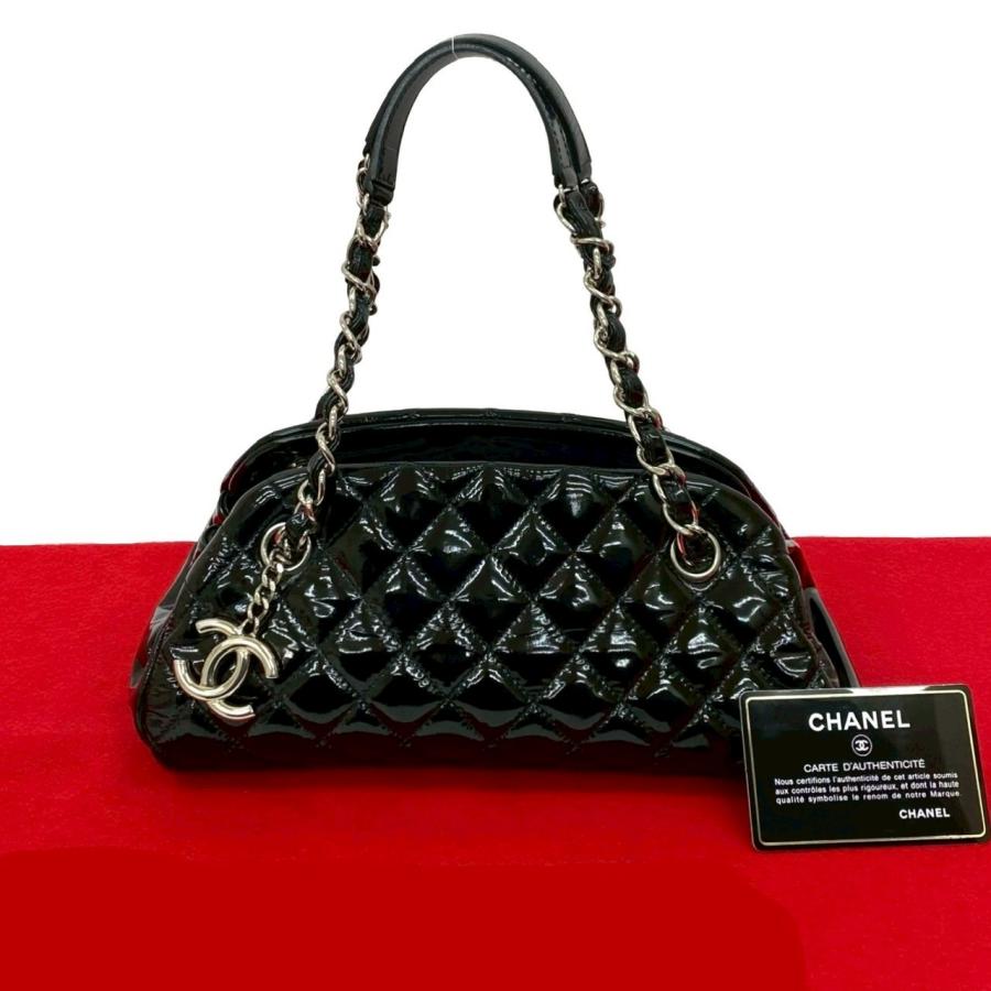 激レア CHANEL シャネル ベルト オーロラ ロゴ パテントレザー ブラック 激レア CHANEL シャネル ベルト オーロラ ロゴ パテントレザー