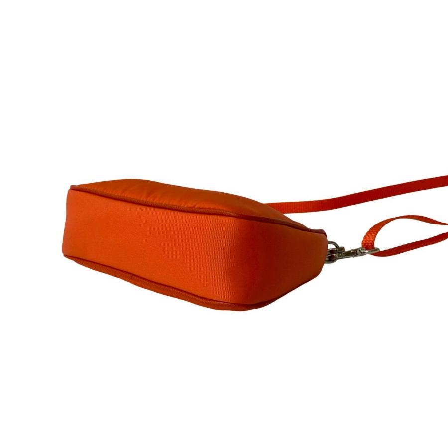 PRADA（プラダ） 未使用保管品 三角ロゴ 金具 ナイロン 2way チェーン