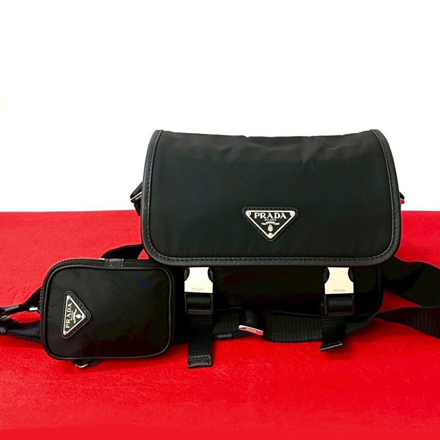 PRADA ショルダーバッグ サフィアーノレザー ナイロン 黒 三角プレート PRADA ほぼ未使用 プラダ 三角ロゴ 金具 ナイロン サフィアーノ
