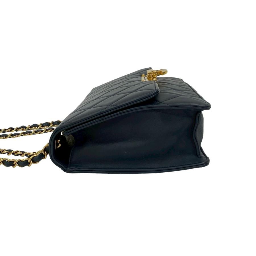 CHANEL（シャネル） 極 美品 袋付き カード シール有 19番台