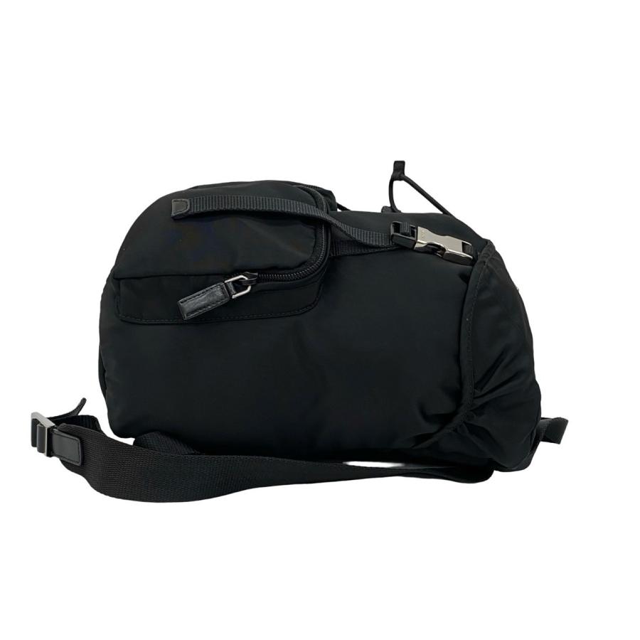 美品◎PRADA プラダ ナイロンリュックサック 黒 現行三角ロゴ イタリア製 PRADA 極 美品 プラダ 三角ロゴ プレート 金具 ナイロン レザー 本革