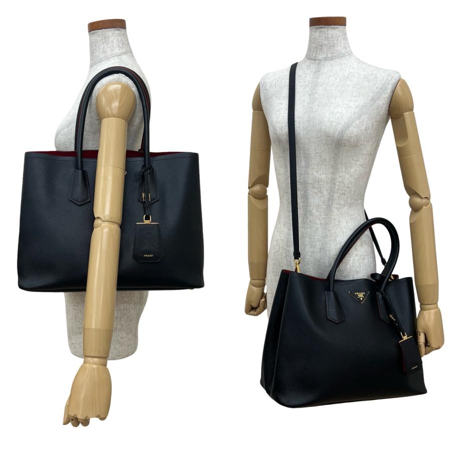 PRADA（プラダ） 極 美品 三角ロゴ 金具 サフィアーノ レザー 2way