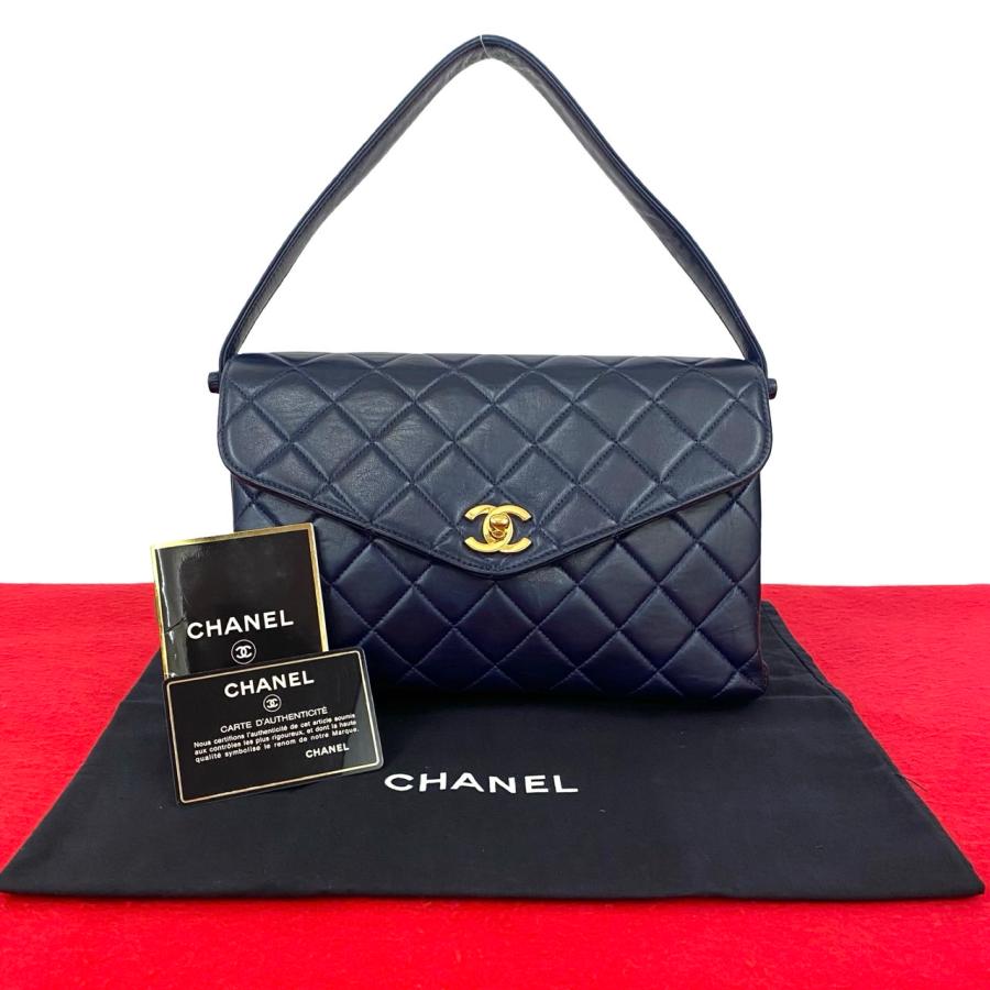 CHANEL（シャネル） 極美品 箱 袋付き シール有 4番台 マトラッセ ココ