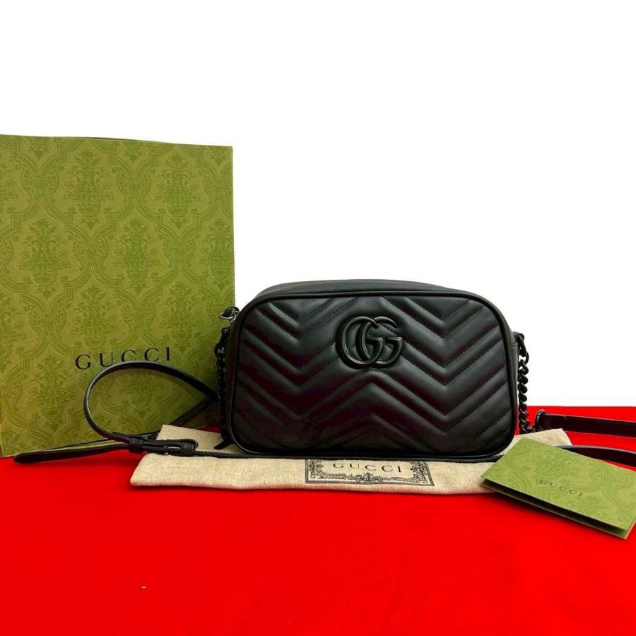GUCCI（グッチ） 極 美品 箱 袋付き スモール カメラバッグ GG 