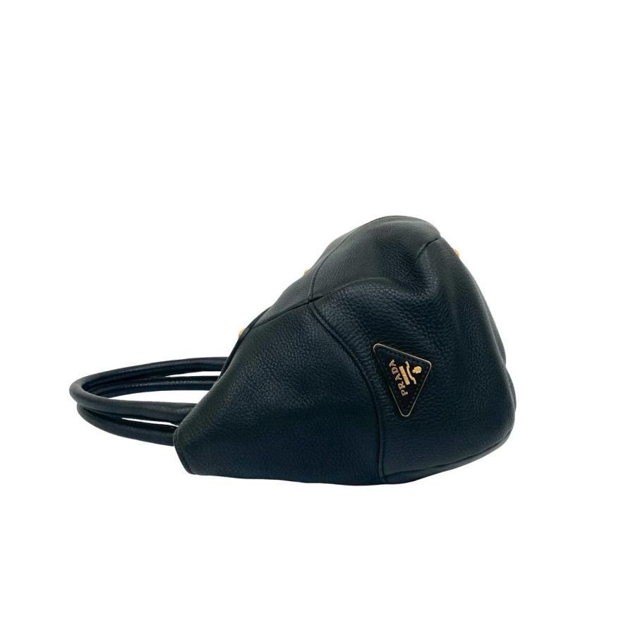 PRADA（プラダ） 極 美品 希少品 三角ロゴ ゴールド 金具 レザー 本革