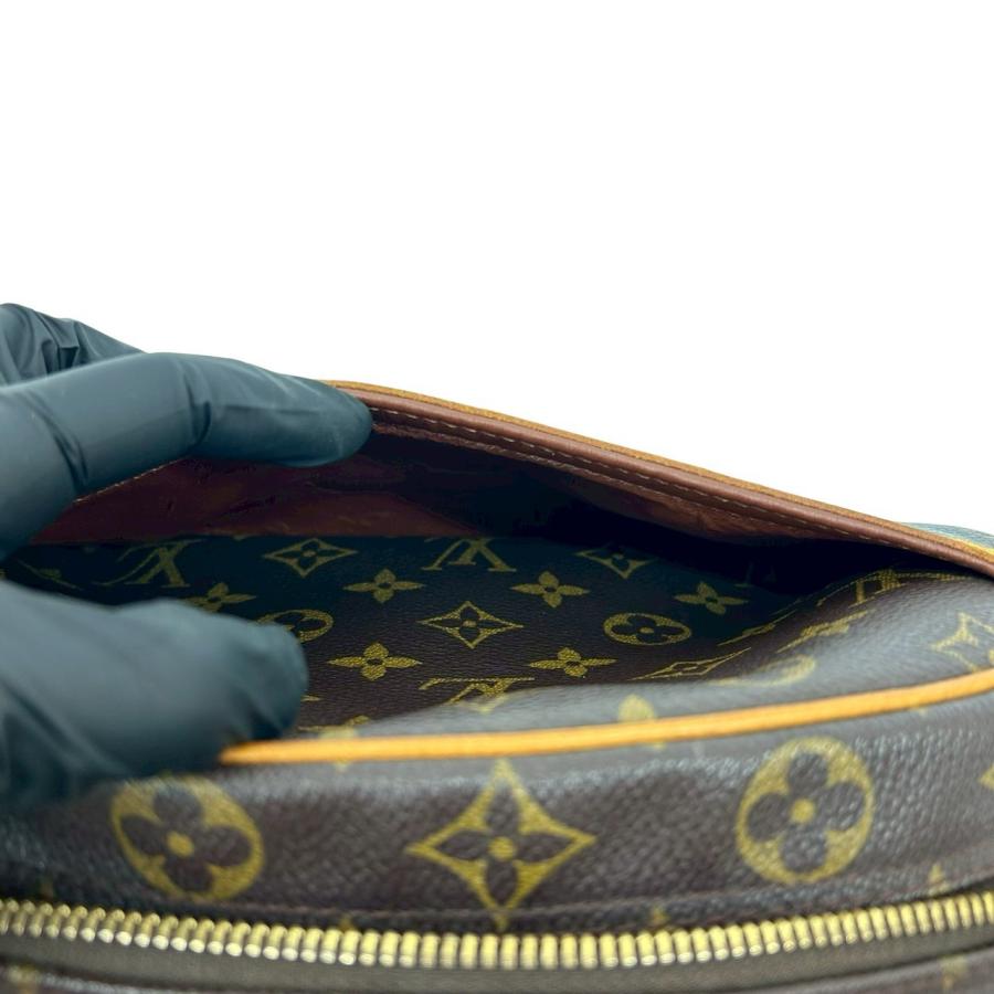 LOUIS VUITTON（ルイ・ヴィトン） 極 美品 希少品 ブロワ モノグラム 