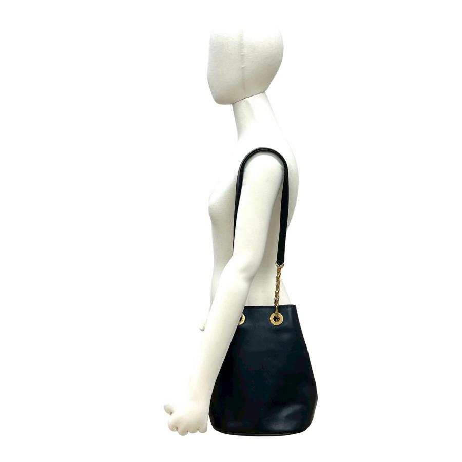 CELINE（セリーヌ） 極 美品 ヴィンテージ サークル ロゴ 金具 レザー