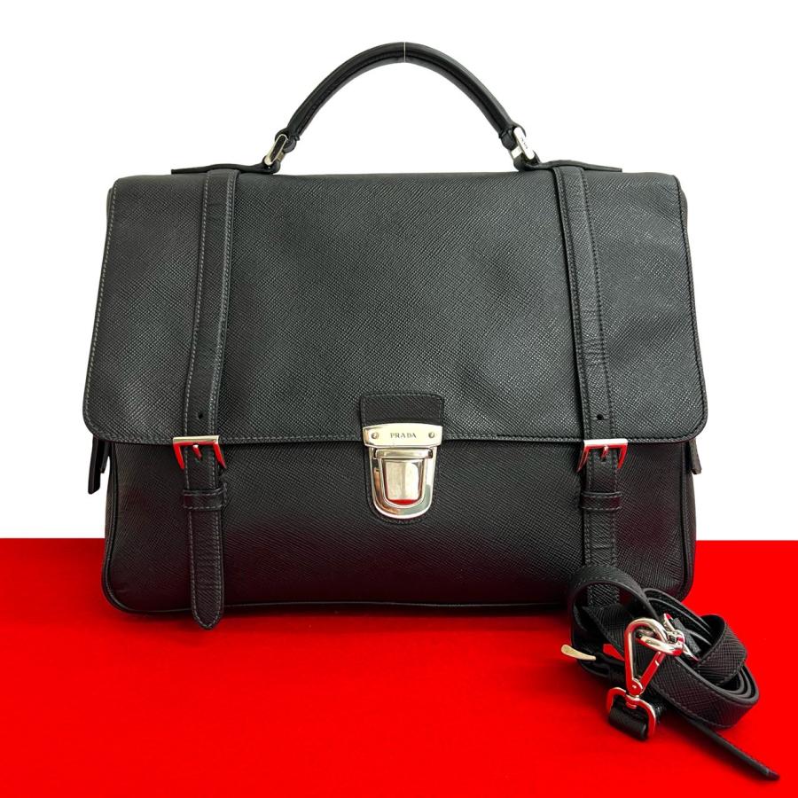 PRADA（プラダ） 極 美品 希少品 ロゴ 金具 サフィアーノ レザー 本革