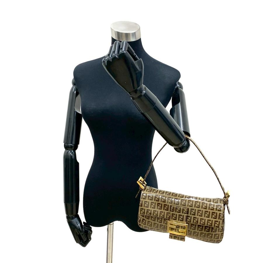 FENDI（フェンディ） 極 美品 袋付 マンマバケット ズッキーノ FF ロゴ
