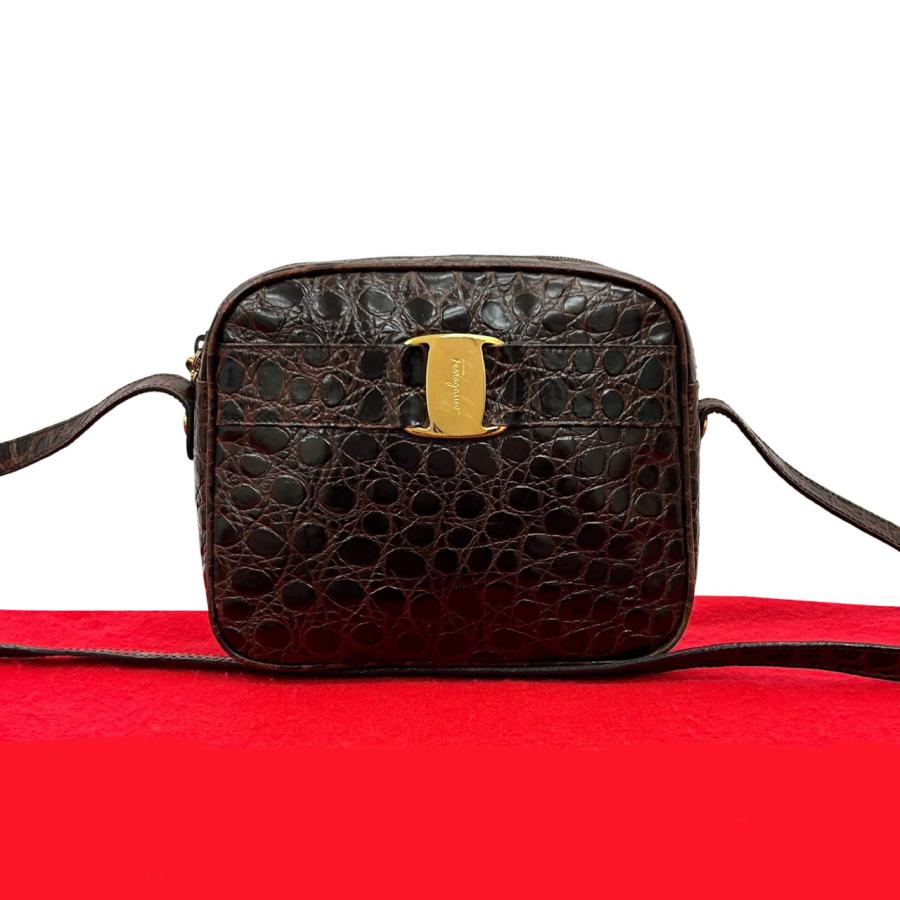 極 美品 Salvatore Ferragamo サルヴァトーレフェラガモ ヴァラ 金具 