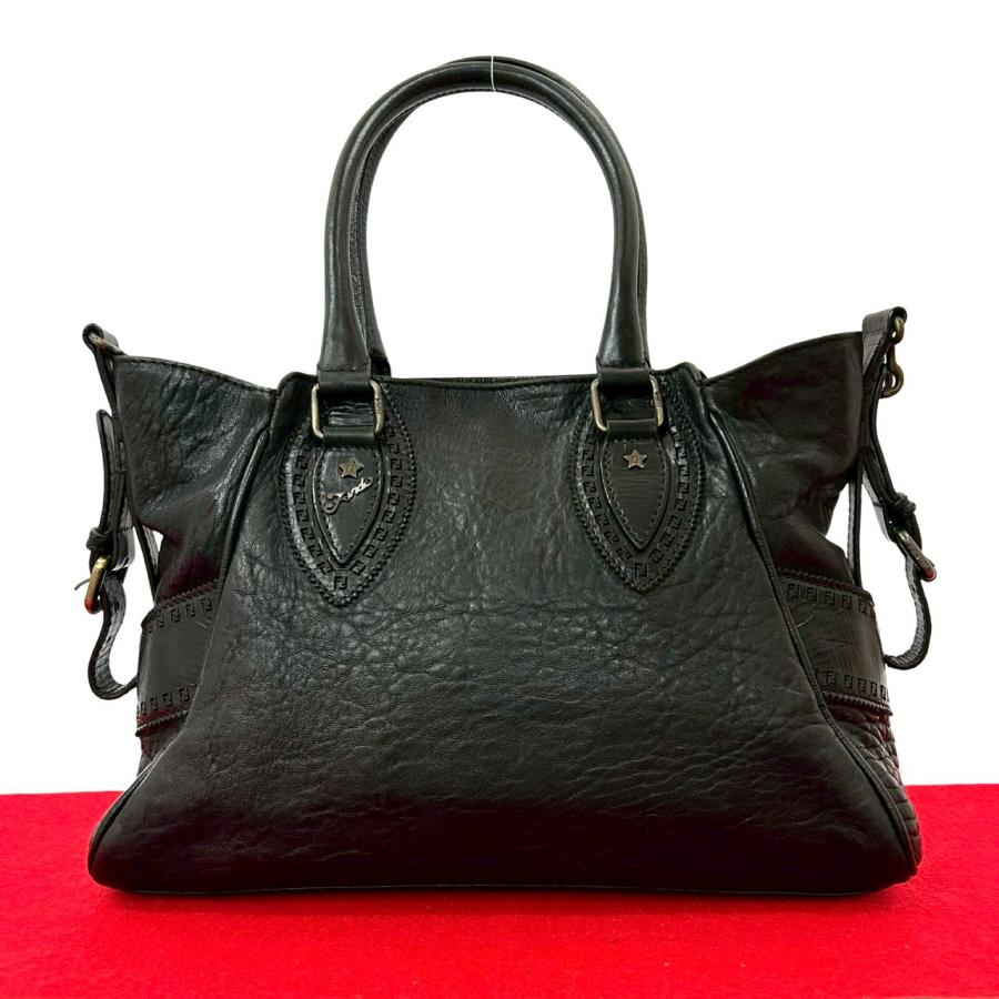 極美品 フェンディ ズッカ FFロゴ ボストンバッグ トートバッグ ハンドバッグ FENDI（フェンディ） 極 美品 希少品 ズッカ FF ロゴ モチーフ 金具