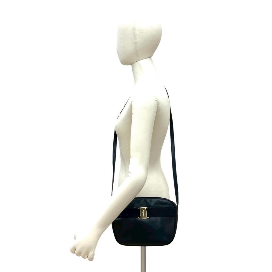 極 美品 Salvatore Ferragamo サルヴァトーレフェラガモ ヴァラリボン