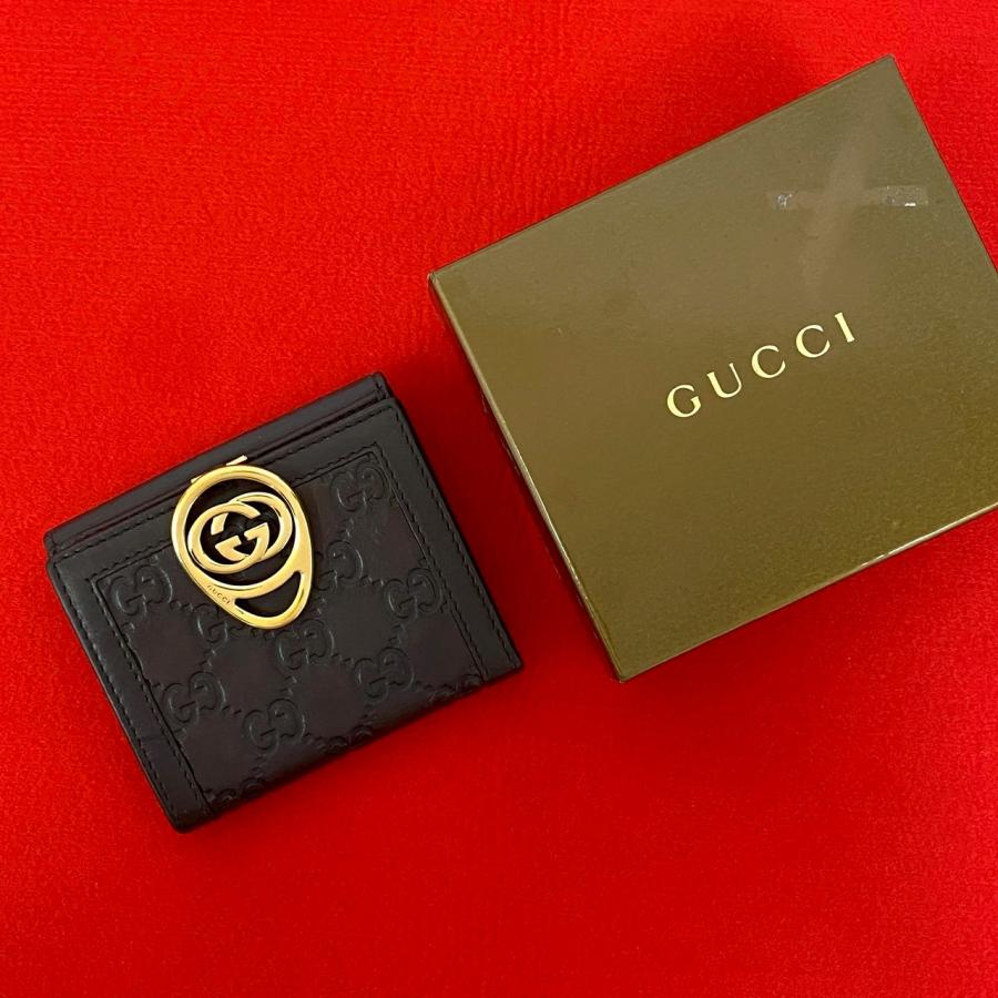 GUCCI シマ　ケース GUCCI（グッチ） ほぼ未使用 箱付き シマ GG ロゴ 金具 刻印 レザー 本