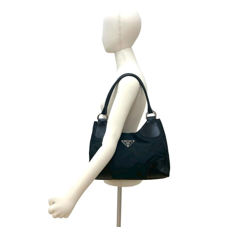 【極美品〜美品】プラダ ワンショルダーバッグ ベルトバッグ ナイロン×レザー PRADA（プラダ） 極 美品 保存袋付き 三角ロゴ 金具 プレート ナイロン