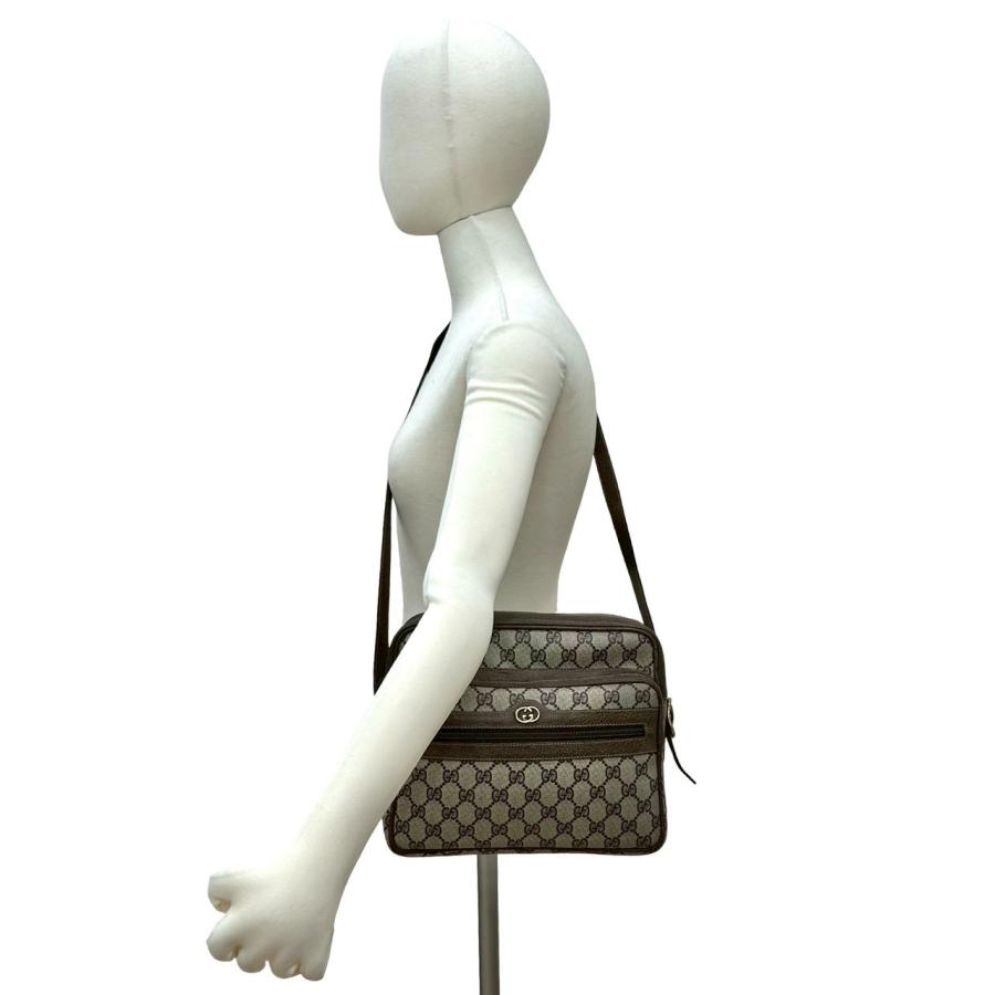 極 美品 GUCCI グッチ オールドグッチ ヴィンテージ GG ロゴ 金具 レザー ショルダーバッグ ポシェット サコッシュ ブラック 20048 GUCCI（グッチ） 極 美品 オールドグッチ ヴィンテージ GG ロゴ 金具