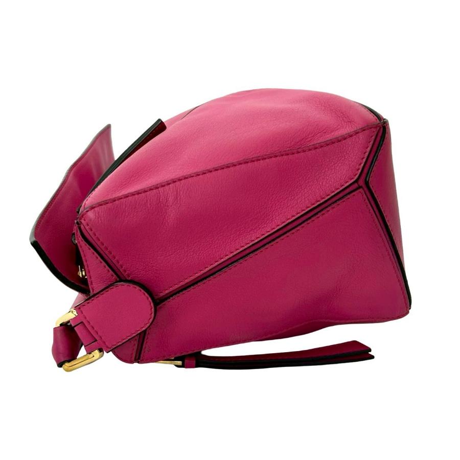 LOEWE（ロエベ） 極 美品 パズルバッグ アナグラム ロゴ レザー 本革