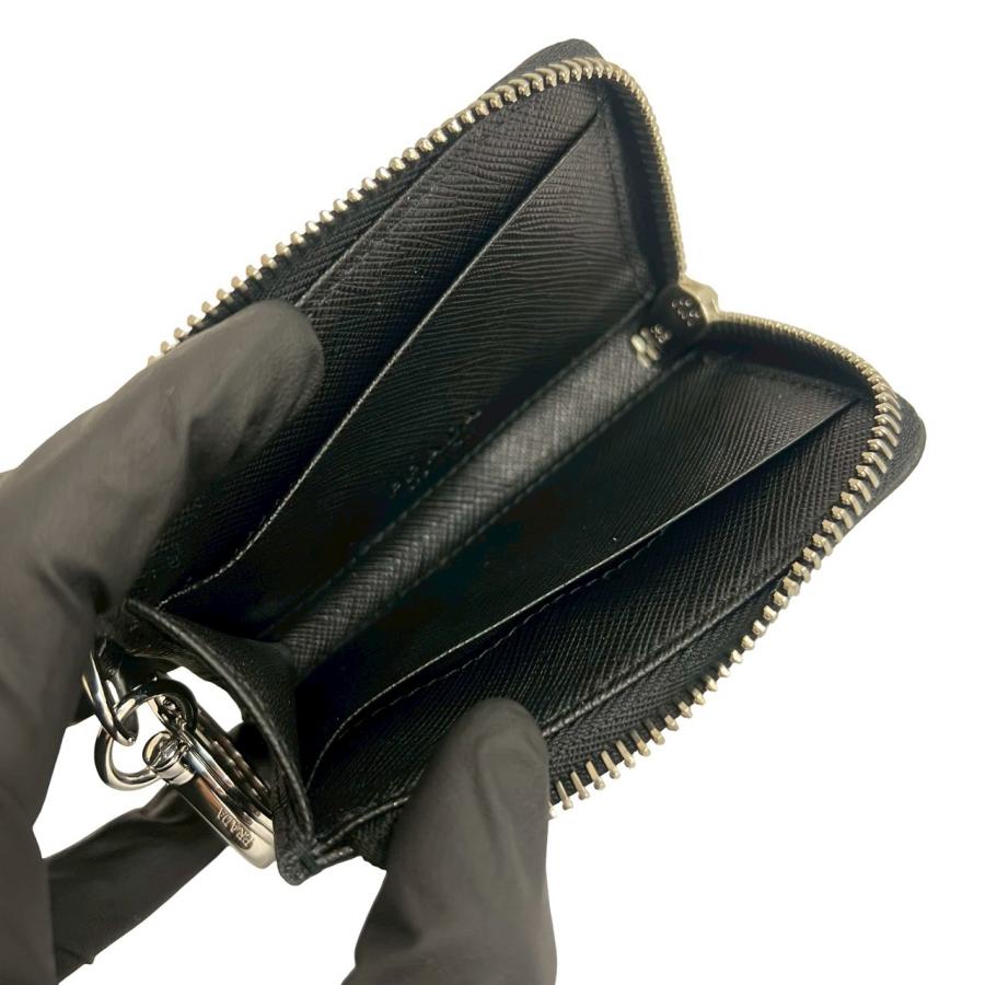 極美品 プラダ　サフィアノ シルバー金具 ケース　小銭入れ　ブラック PRADA（プラダ） 未使用保管品 箱付き 三角ロゴ 金具 サフィアーノ