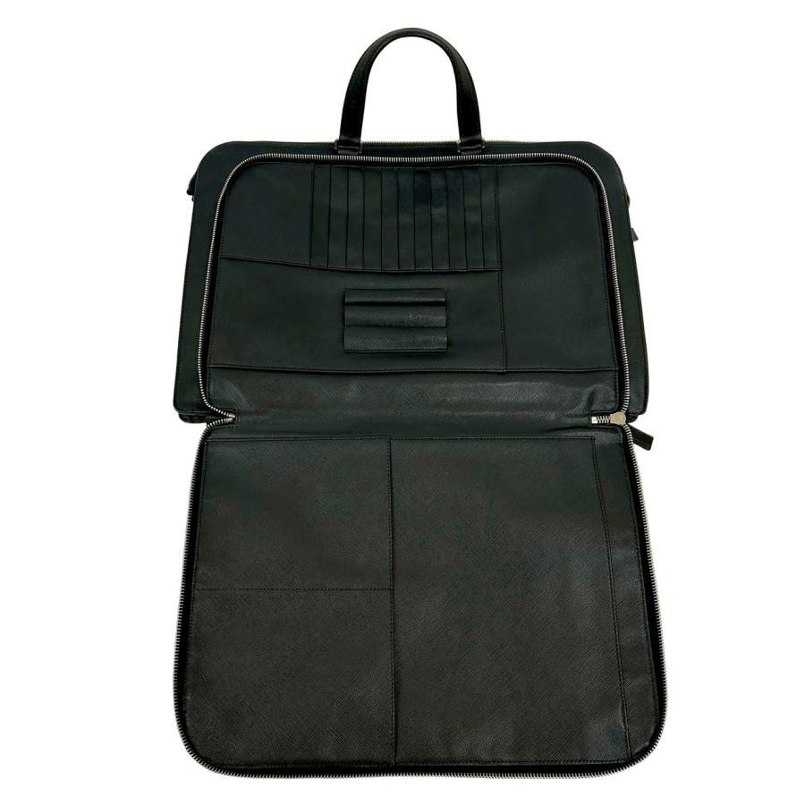 PRADA（プラダ） 極 美品 三角ロゴ 金具 サフィアーノ レザー 本革
