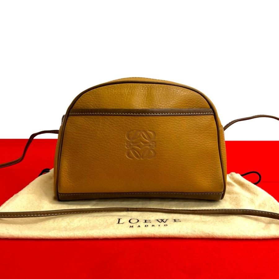 LOEWE（ロエベ） 極 美品 ヴィンテージ アナグラム ロゴ レザー 本革 
