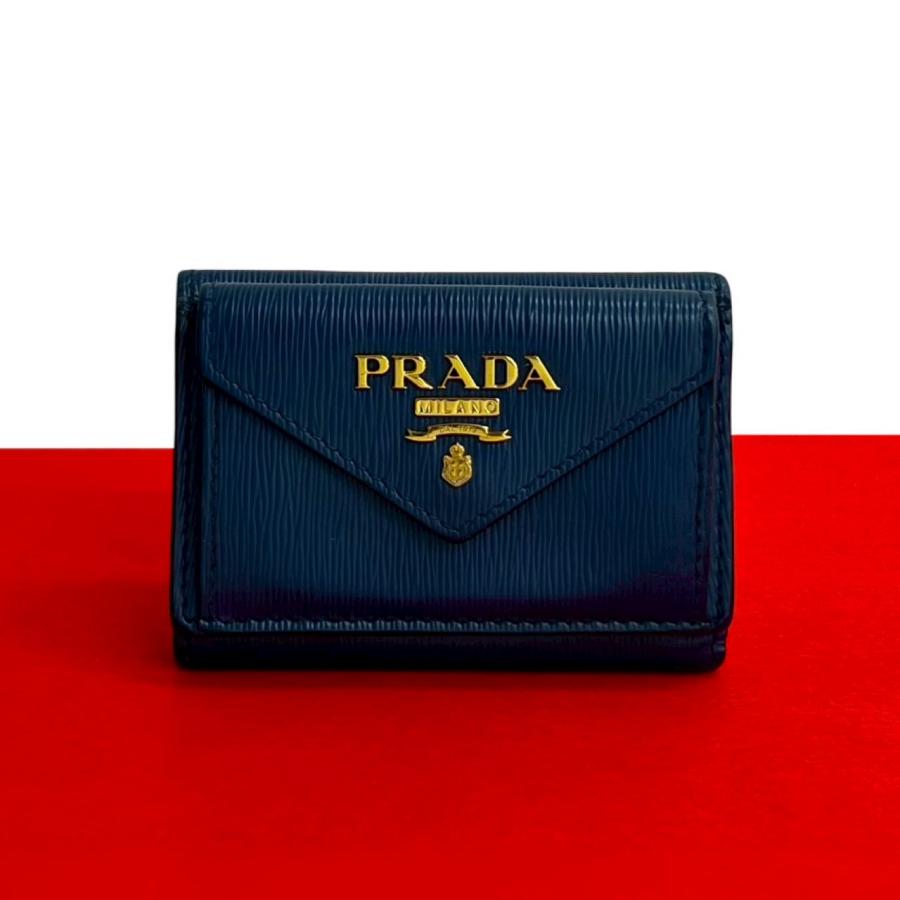 極 美品 PRADA プラダ ロゴ 金具 レザー 本革 三つ折り 財布 コンパクト ウォレット 札入れ 小銭入れ ケース ブルー 青 31455 PRADA（プラダ） 極 美品 ロゴ 金具 レザー 本革 三つ折り 財布