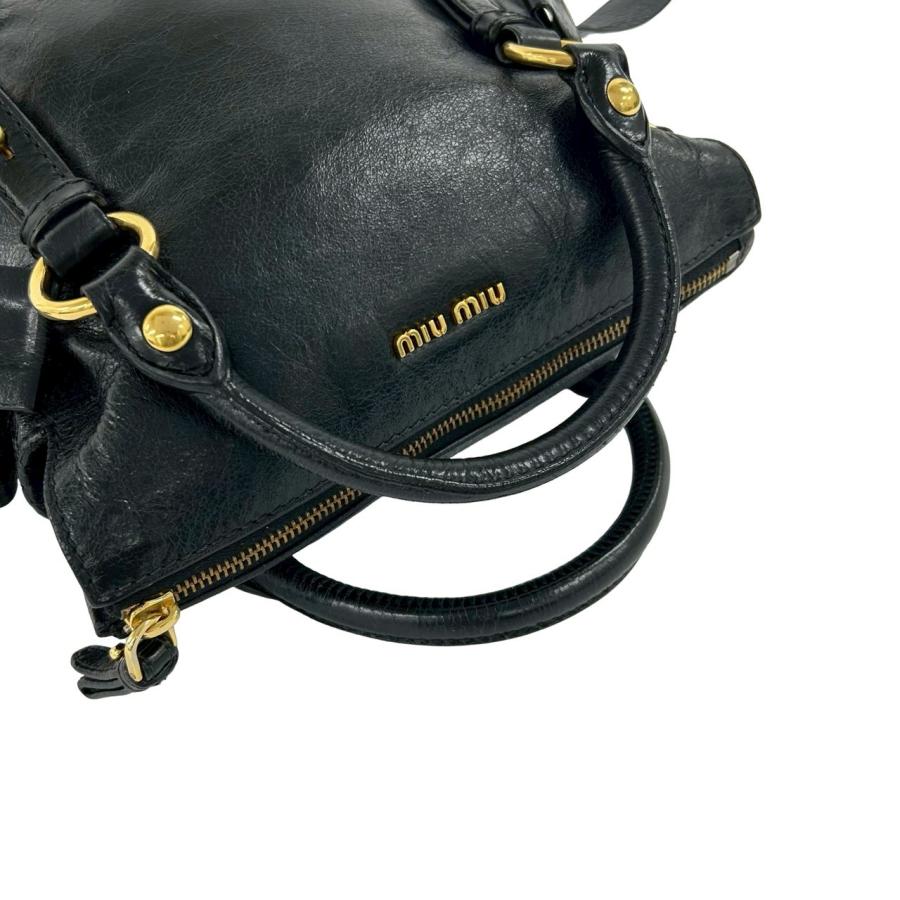 miu miu（ミュウミュウ） 極 美品 ロゴ 金具 レザー 本革 2way