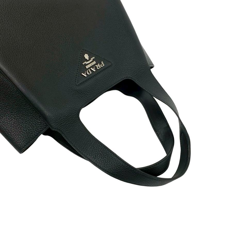 PRADA（プラダ） 極 美品 スモール レザー トートバッグ ロゴ 金具