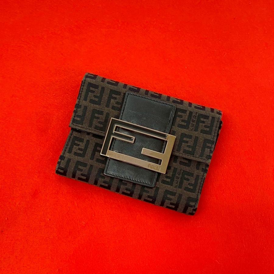 FENDI（フェンディ） 極 美品 ズッキーノ FF 柄 ロゴ 金具 キャンバス 