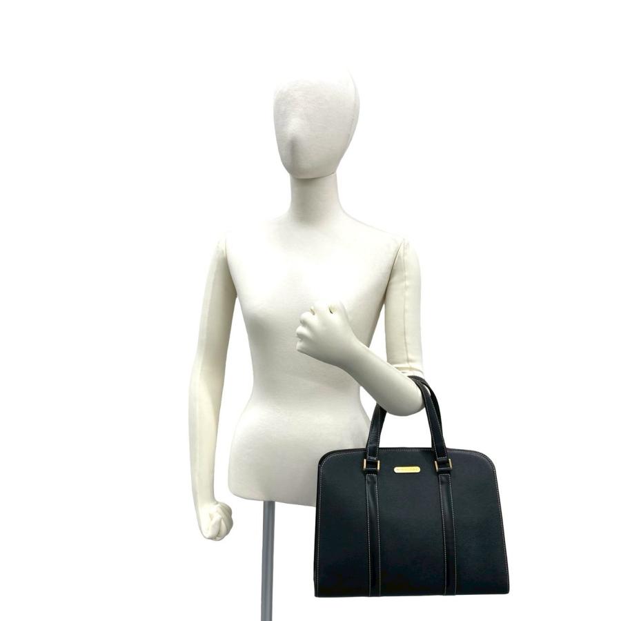 BURBERRY（バーバリー） 極 美品 ノバチェック 柄 ロゴ プレート 金具