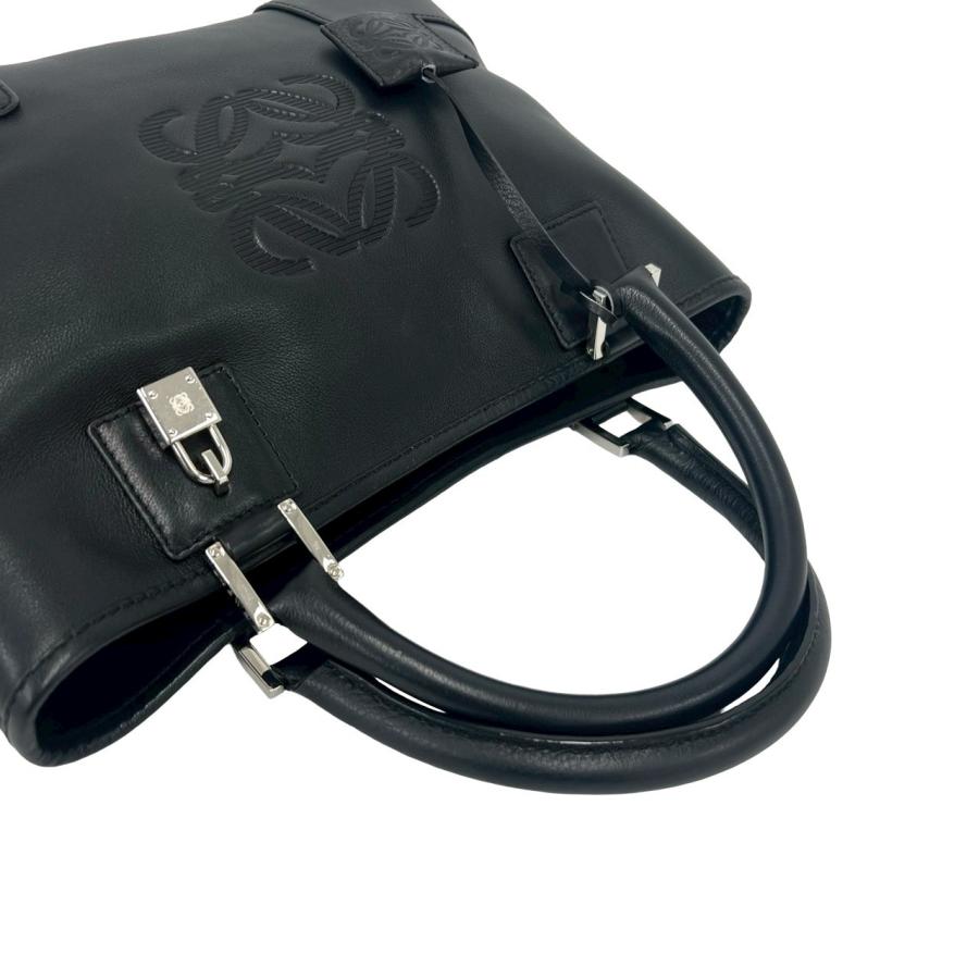 未使用に近い美品 ロエベ アナグラム レザー ケース キーリン付き 黒 革 LOEWE（ロエベ） ほぼ未使用 希少品 保存袋 鍵付き アナグラム ロゴ