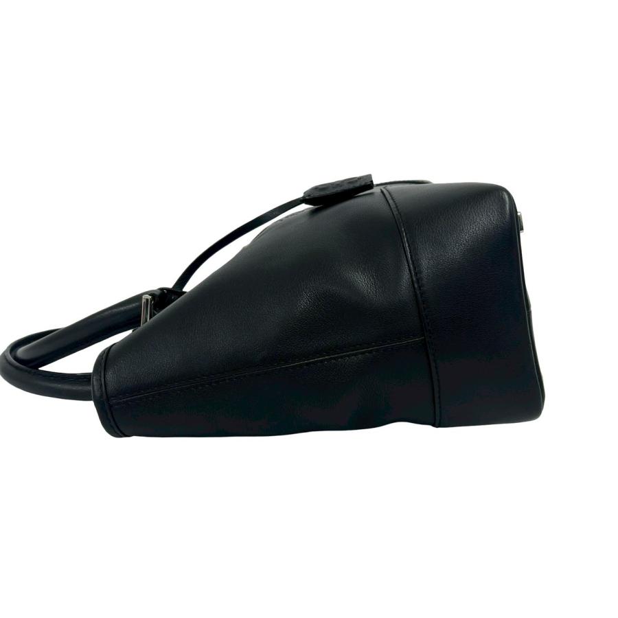 LOEWE（ロエベ） ほぼ未使用 希少品 保存袋 鍵付き アナグラム ロゴ