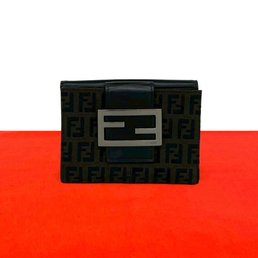 FENDI（フェンディ） 極 美品 ズッカ FF 柄 ロゴ 金具 キャンバス