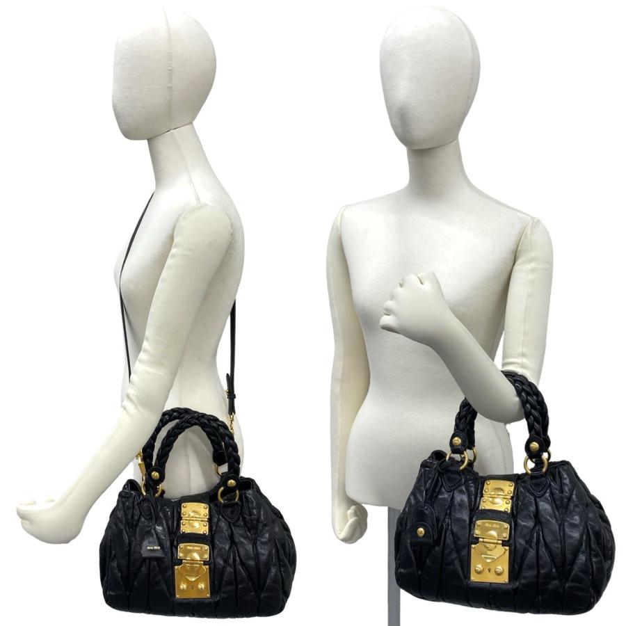 miu miu（ミュウミュウ） 極 美品 袋付き マテラッセ レザー 本革 2way