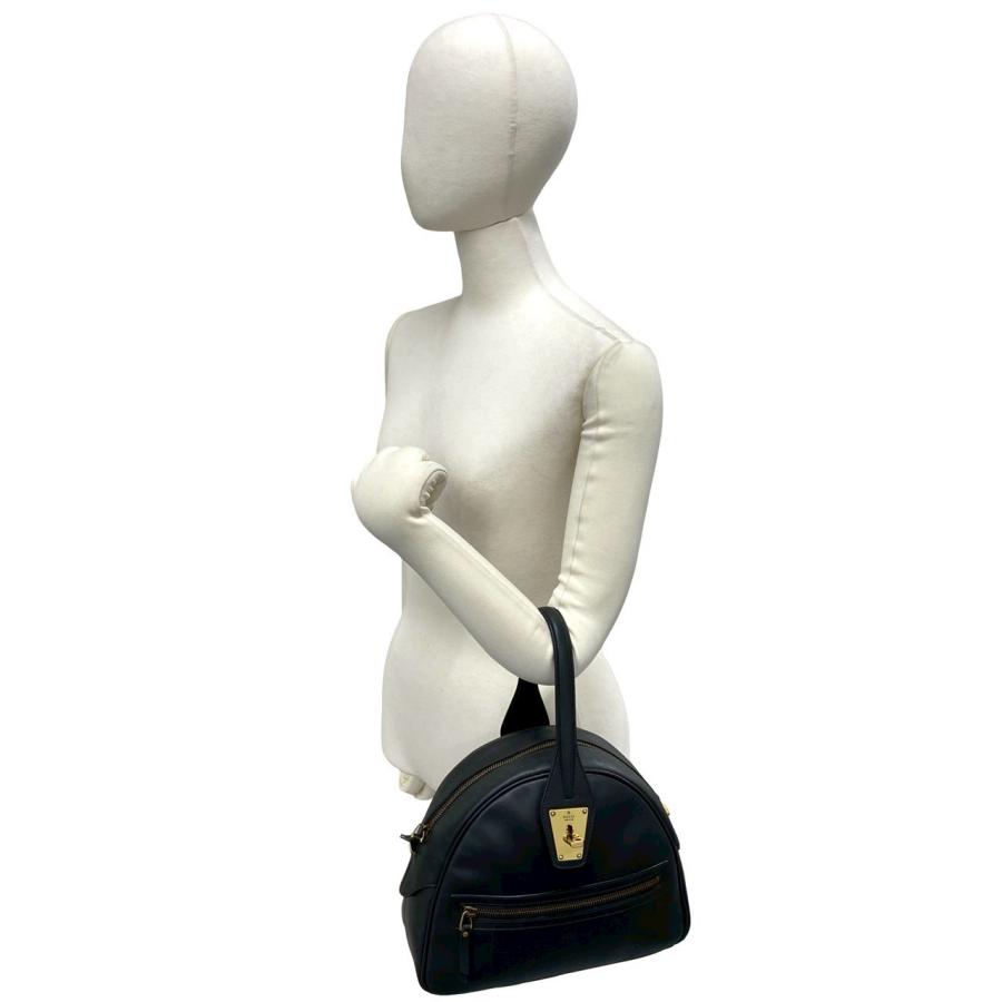 GUCCI（グッチ） 極 美品 希少品 ロゴ 金具 レザー 本革 ターンロック
