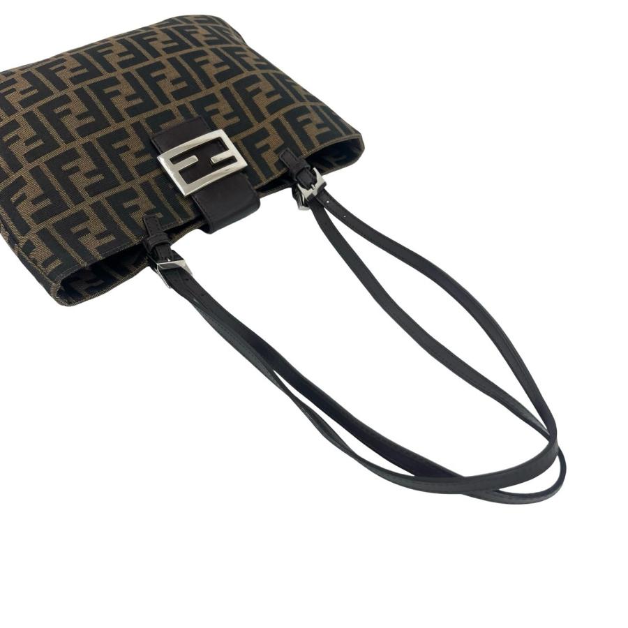 FENDI（フェンディ） 極 美品 ズッカ FF 柄 ロゴ 金具 キャンバス
