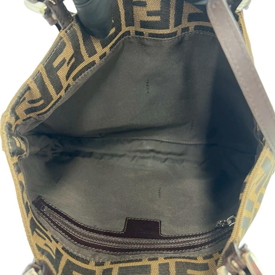 FENDI（フェンディ） 極 美品 ズッカ FF 柄 ロゴ 金具 キャンバス
