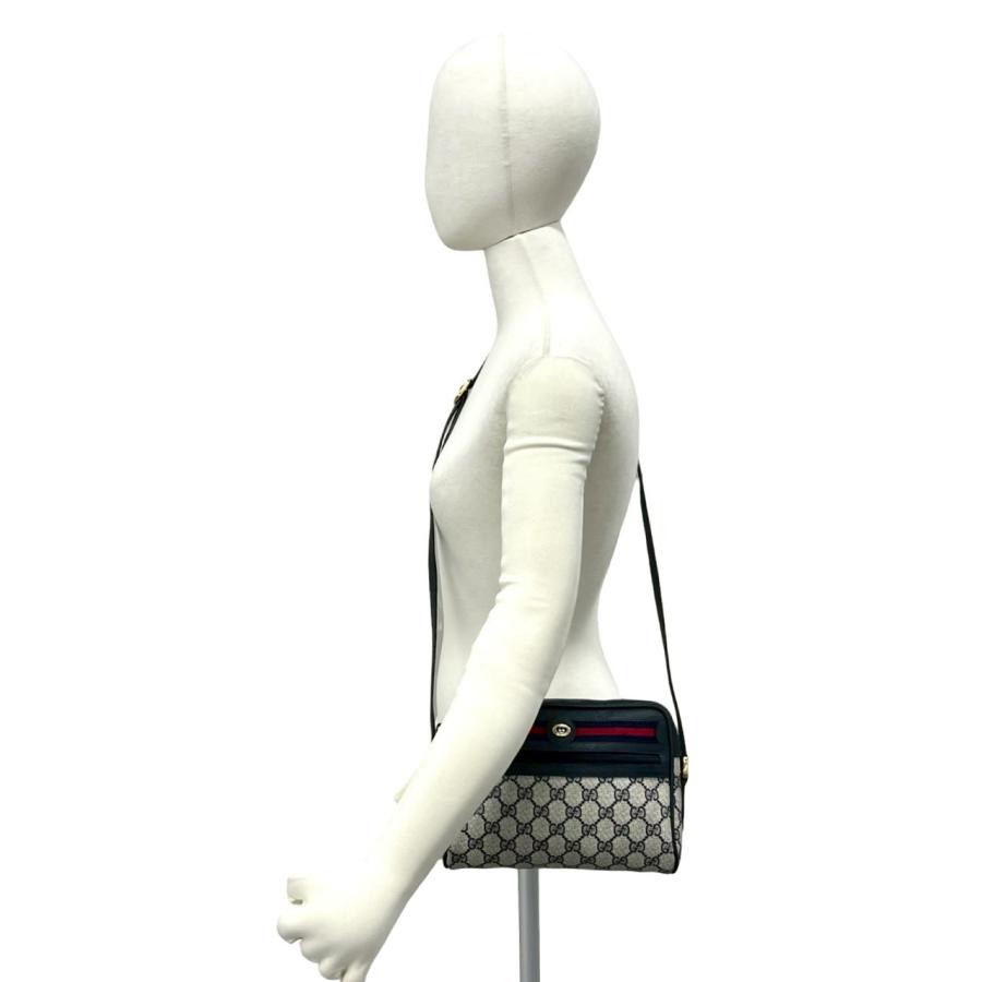 GUCCI（グッチ） 極 美品 オールドグッチ シェリーライン GG ロゴ 金具