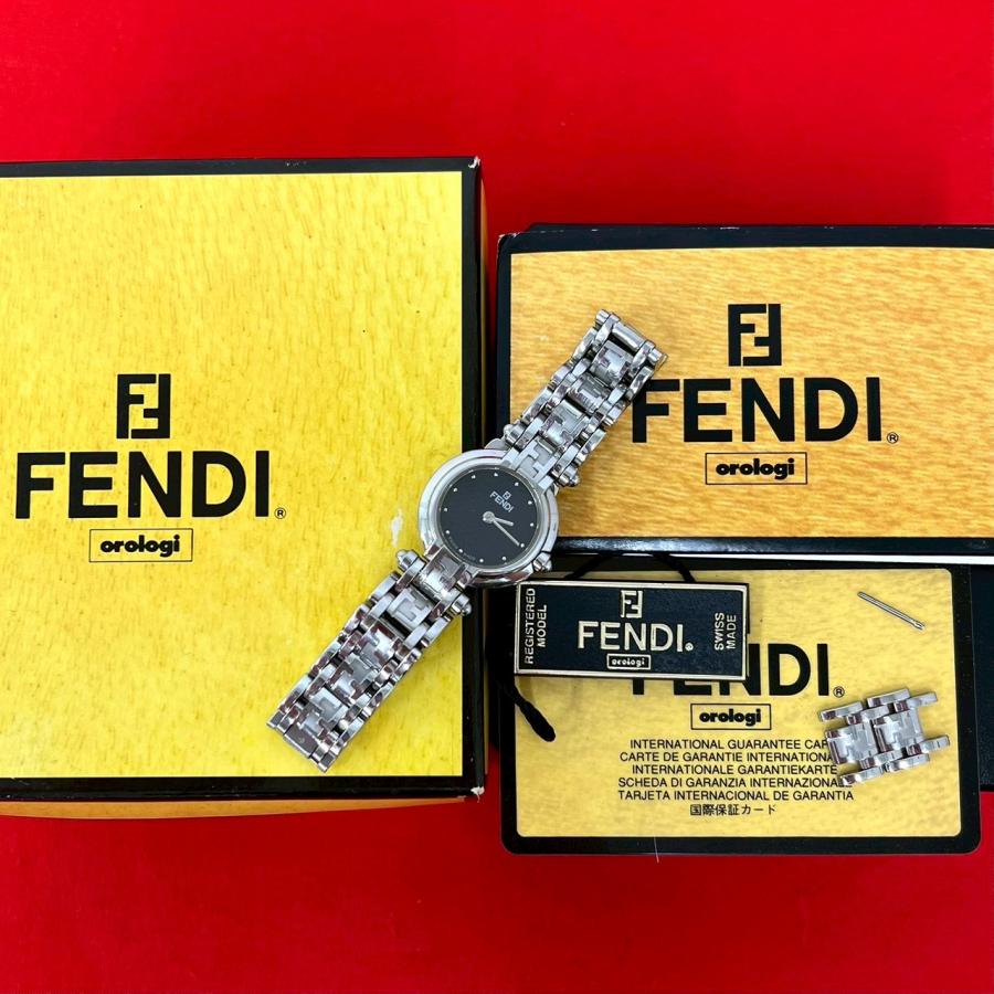 FENDI（フェンディ） 稼働品 極 美品 箱付き 750L オロロジ FF ロゴ