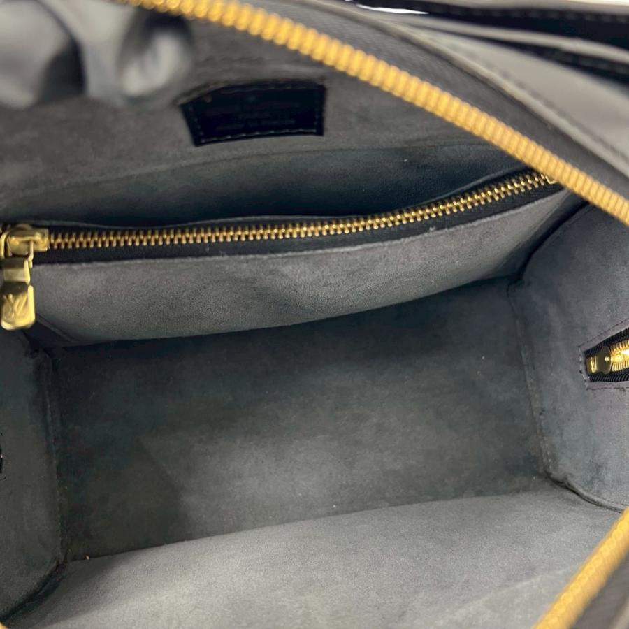 LOUIS VUITTON（ルイ・ヴィトン） 極 美品 ポンヌフ エピ レザー 本革