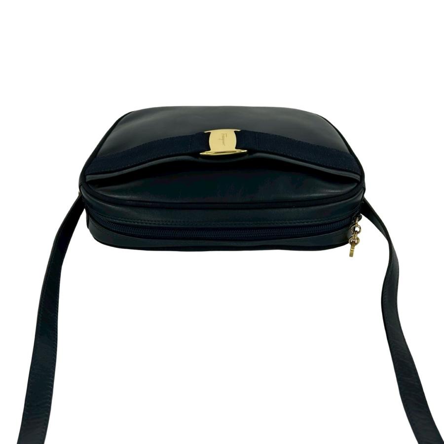 極 美品 Salvatore Ferragamo サルヴァトーレフェラガモ ヴァラリボン