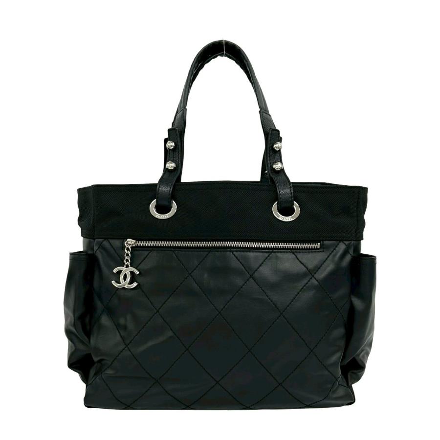 CHANEL（シャネル） 極 美品 保存袋付き カード シール有 11番台 パリ 